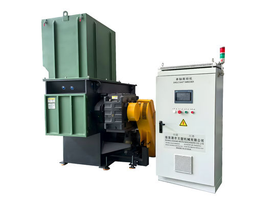 Industrial Plastic Shredder Machine with 22 Kw Motor Power 50MM Screen Sieve and D2/SKD-11 Blades for Efficient Recycling